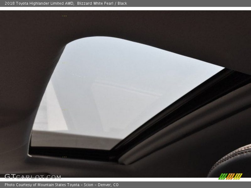 Blizzard White Pearl / Black 2018 Toyota Highlander Limited AWD