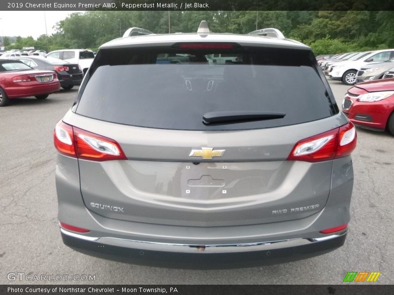 Pepperdust Metallic / Jet Black 2019 Chevrolet Equinox Premier AWD
