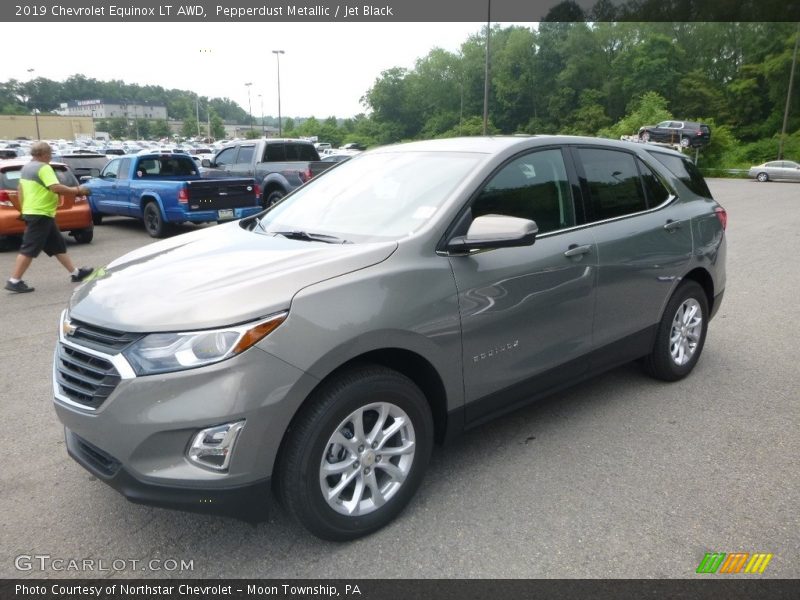 Pepperdust Metallic / Jet Black 2019 Chevrolet Equinox LT AWD