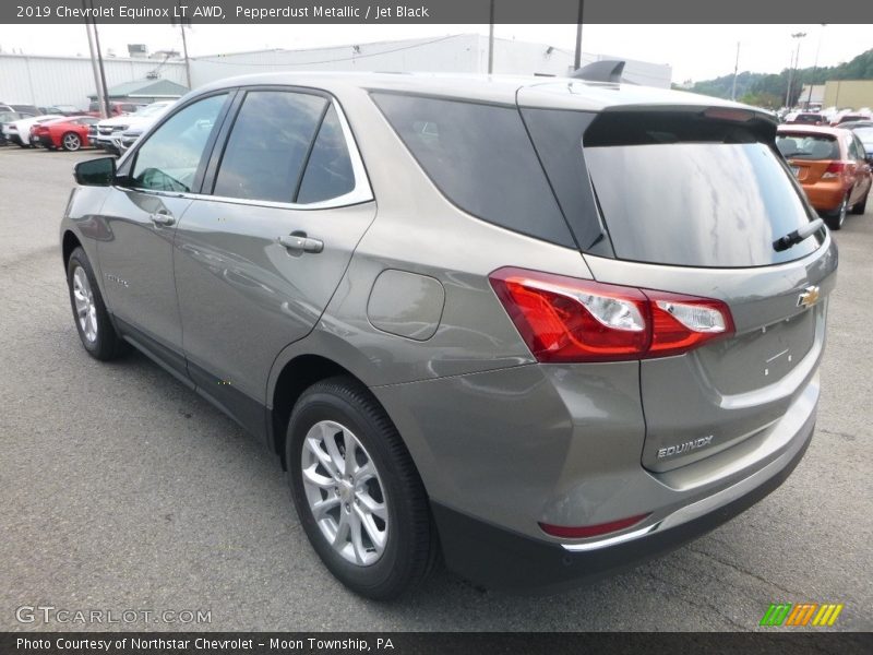 Pepperdust Metallic / Jet Black 2019 Chevrolet Equinox LT AWD