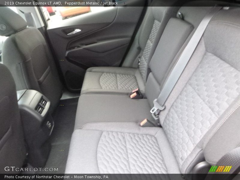 Pepperdust Metallic / Jet Black 2019 Chevrolet Equinox LT AWD