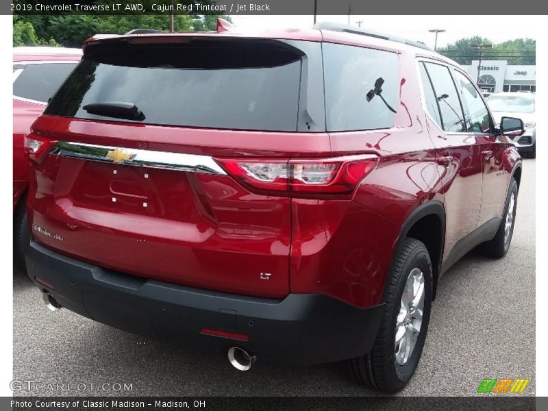 Cajun Red Tintcoat / Jet Black 2019 Chevrolet Traverse LT AWD