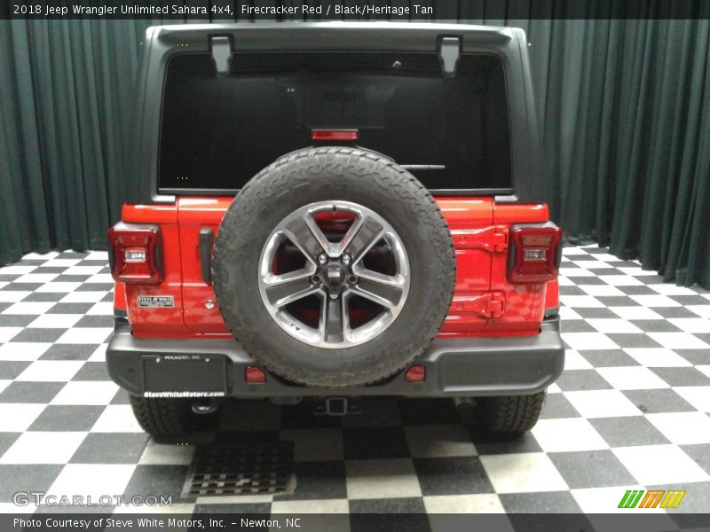 Firecracker Red / Black/Heritage Tan 2018 Jeep Wrangler Unlimited Sahara 4x4