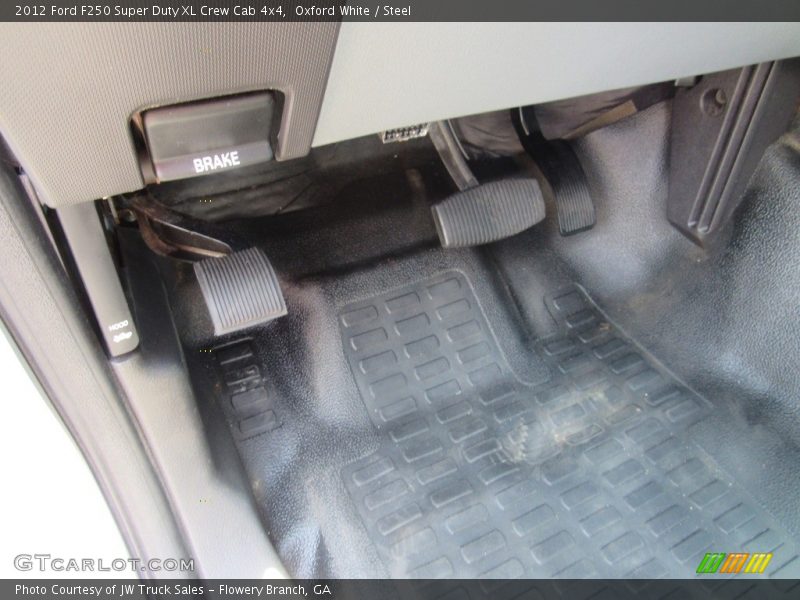 Oxford White / Steel 2012 Ford F250 Super Duty XL Crew Cab 4x4