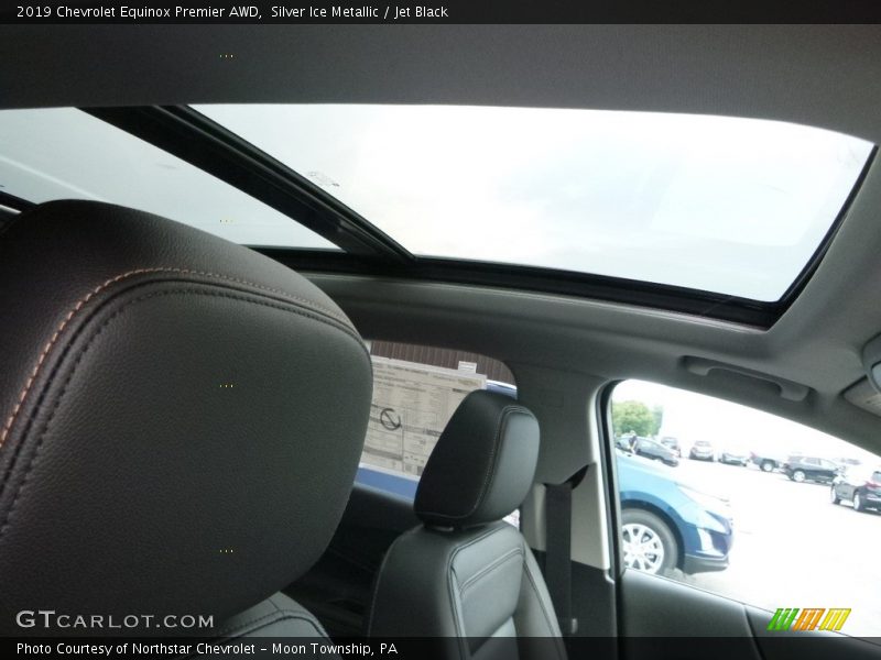 Silver Ice Metallic / Jet Black 2019 Chevrolet Equinox Premier AWD