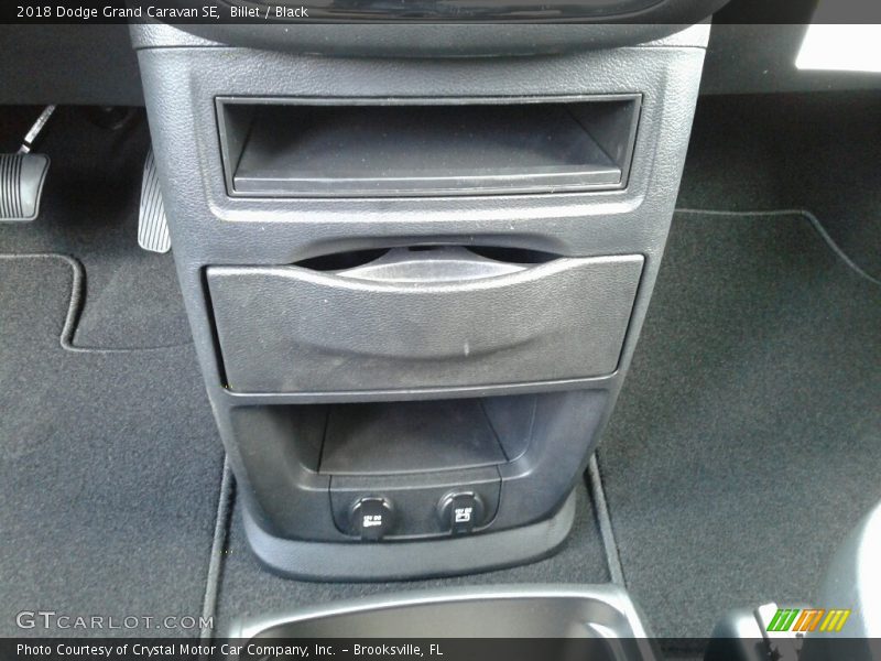 Billet / Black 2018 Dodge Grand Caravan SE