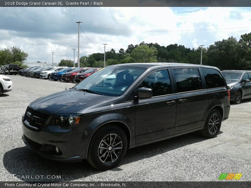 Granite Pearl / Black 2018 Dodge Grand Caravan SE