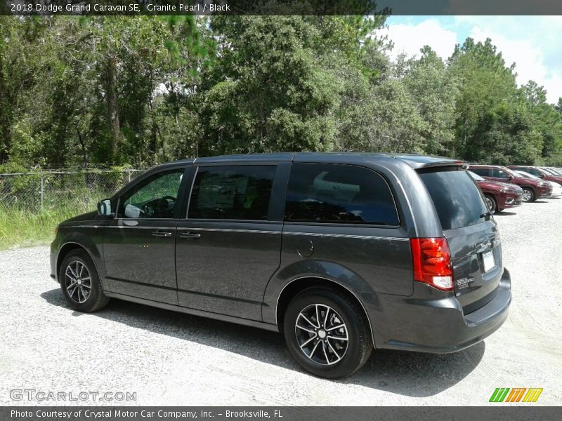 Granite Pearl / Black 2018 Dodge Grand Caravan SE