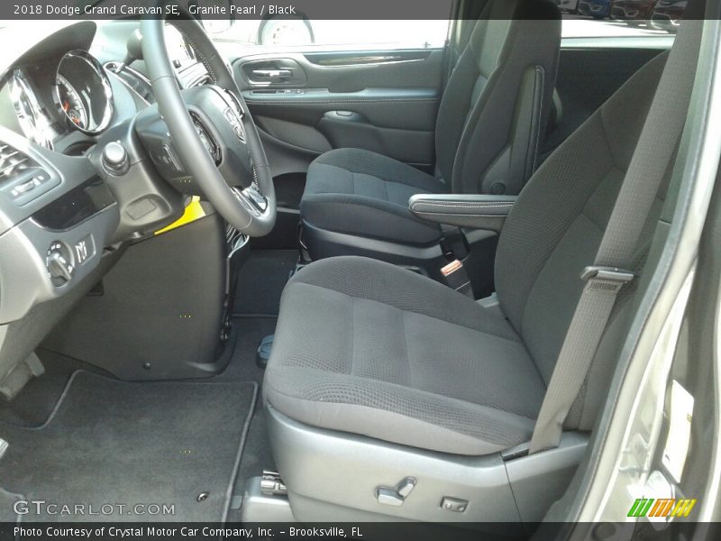 Granite Pearl / Black 2018 Dodge Grand Caravan SE