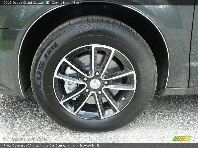 Granite Pearl / Black 2018 Dodge Grand Caravan SE