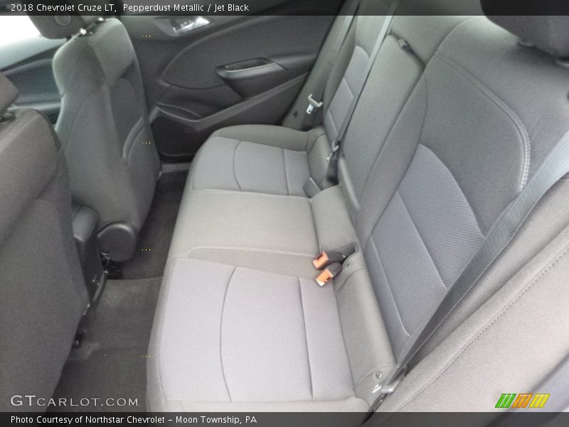 Pepperdust Metallic / Jet Black 2018 Chevrolet Cruze LT