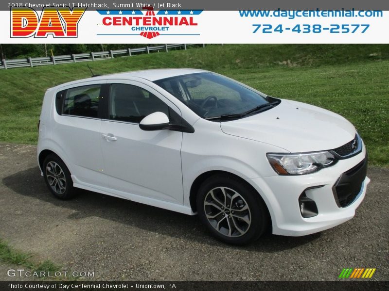 Summit White / Jet Black 2018 Chevrolet Sonic LT Hatchback