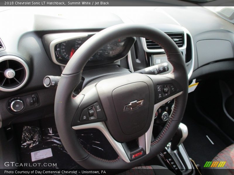 Summit White / Jet Black 2018 Chevrolet Sonic LT Hatchback