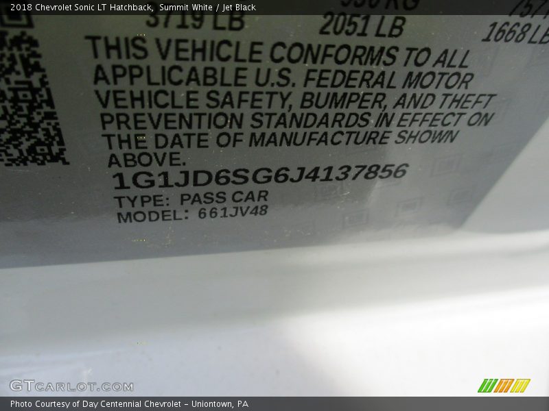 Summit White / Jet Black 2018 Chevrolet Sonic LT Hatchback