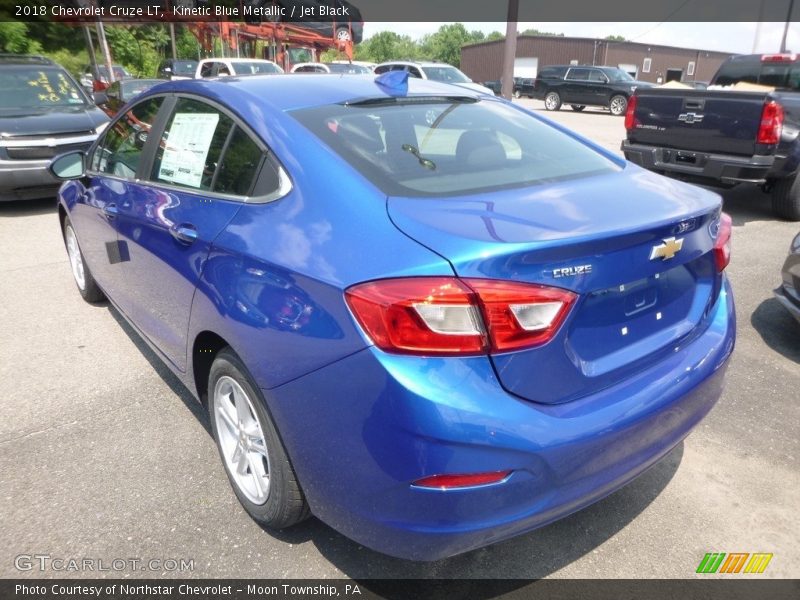 Kinetic Blue Metallic / Jet Black 2018 Chevrolet Cruze LT