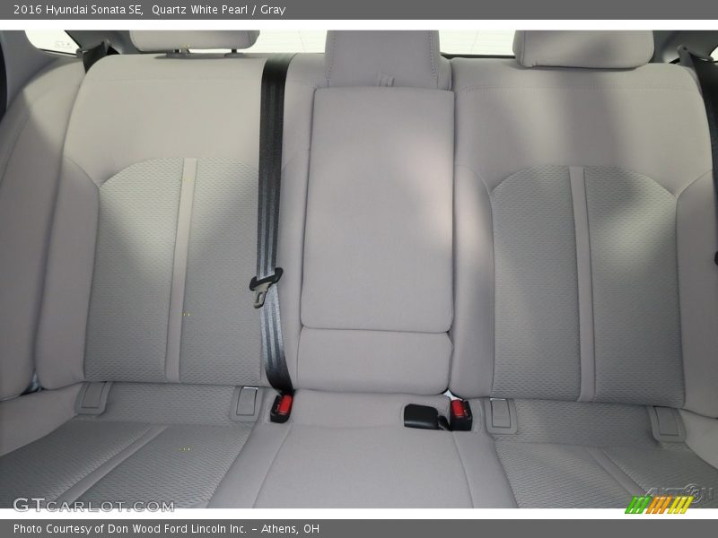 Quartz White Pearl / Gray 2016 Hyundai Sonata SE