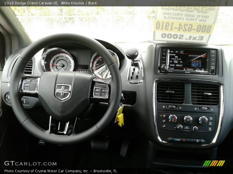 White Knuckle / Black 2018 Dodge Grand Caravan SE