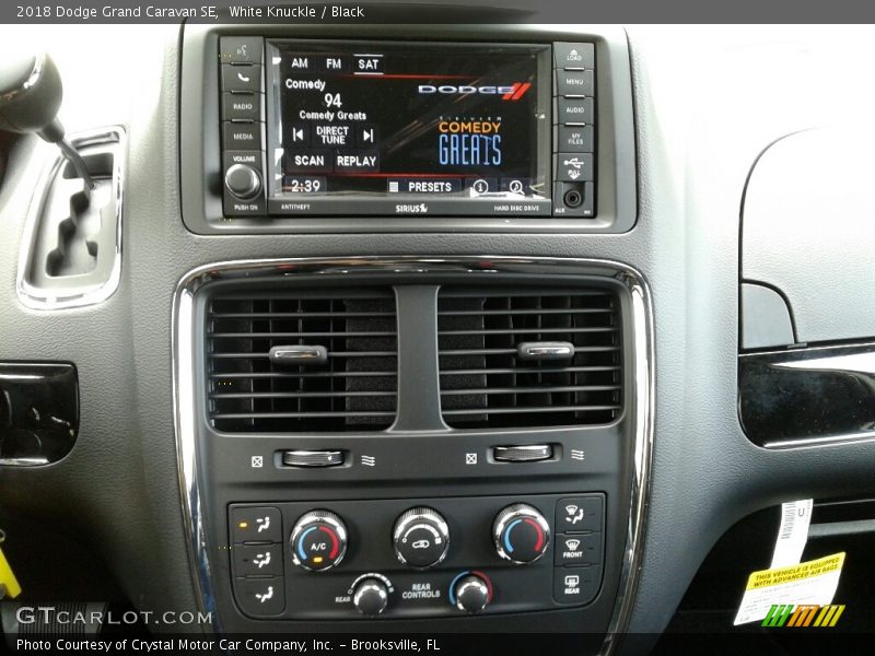 White Knuckle / Black 2018 Dodge Grand Caravan SE