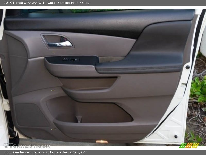 White Diamond Pearl / Gray 2015 Honda Odyssey EX-L