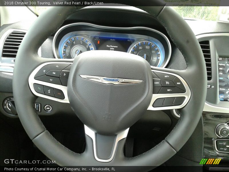 Velvet Red Pearl / Black/Linen 2018 Chrysler 300 Touring