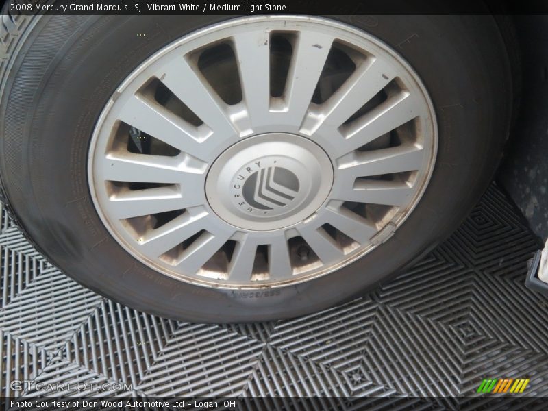 Vibrant White / Medium Light Stone 2008 Mercury Grand Marquis LS
