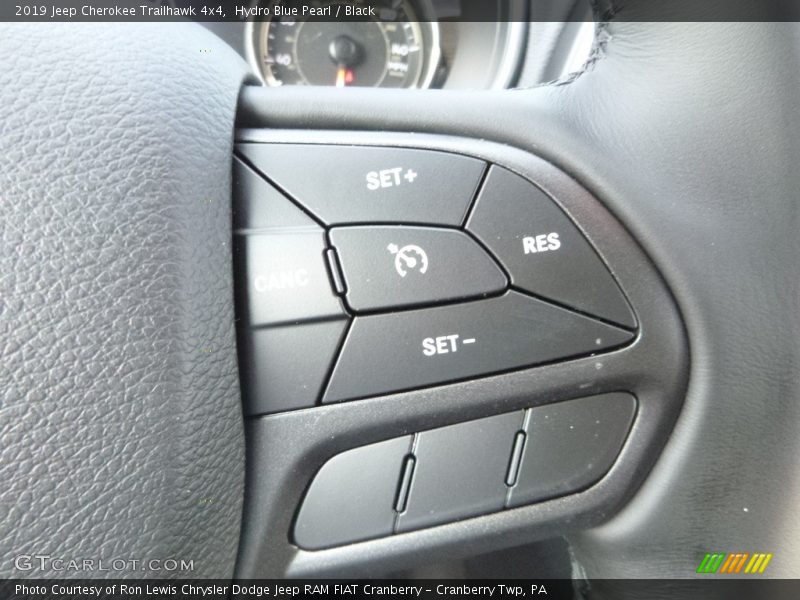 Hydro Blue Pearl / Black 2019 Jeep Cherokee Trailhawk 4x4