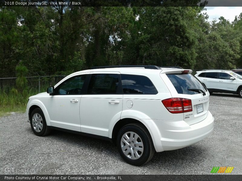 Vice White / Black 2018 Dodge Journey SE