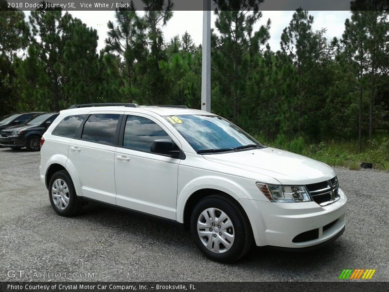 Vice White / Black 2018 Dodge Journey SE