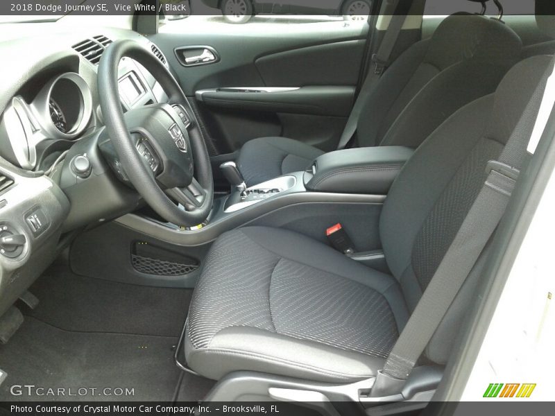 Vice White / Black 2018 Dodge Journey SE
