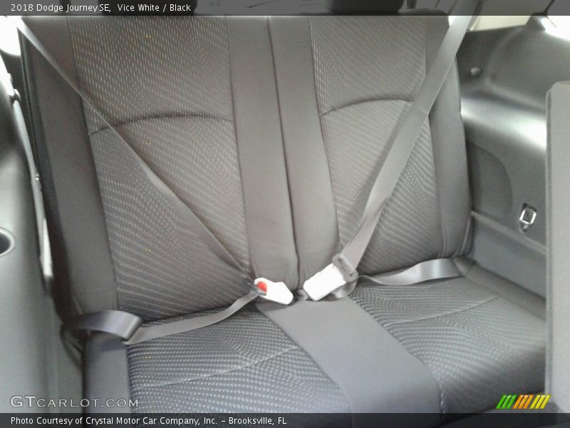 Vice White / Black 2018 Dodge Journey SE