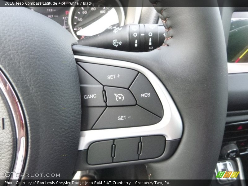 White / Black 2018 Jeep Compass Latitude 4x4