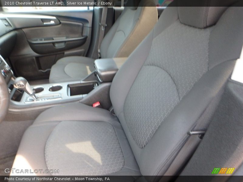 Silver Ice Metallic / Ebony 2010 Chevrolet Traverse LT AWD