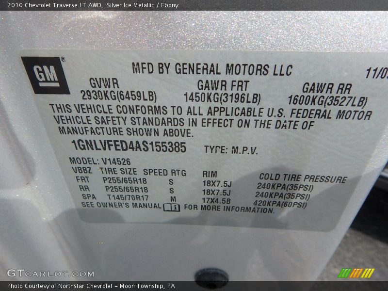 Silver Ice Metallic / Ebony 2010 Chevrolet Traverse LT AWD