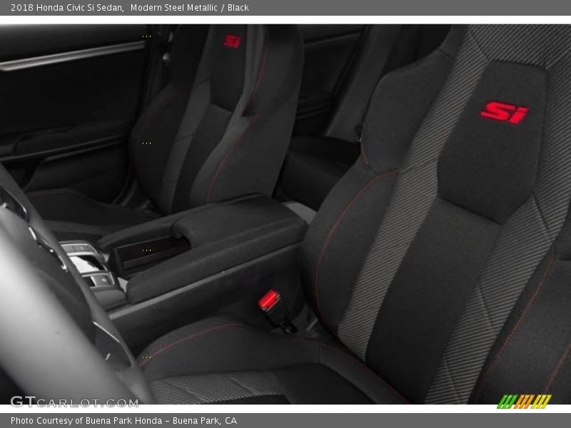 Modern Steel Metallic / Black 2018 Honda Civic Si Sedan