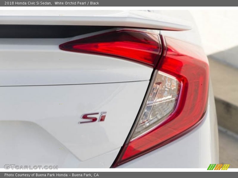 White Orchid Pearl / Black 2018 Honda Civic Si Sedan