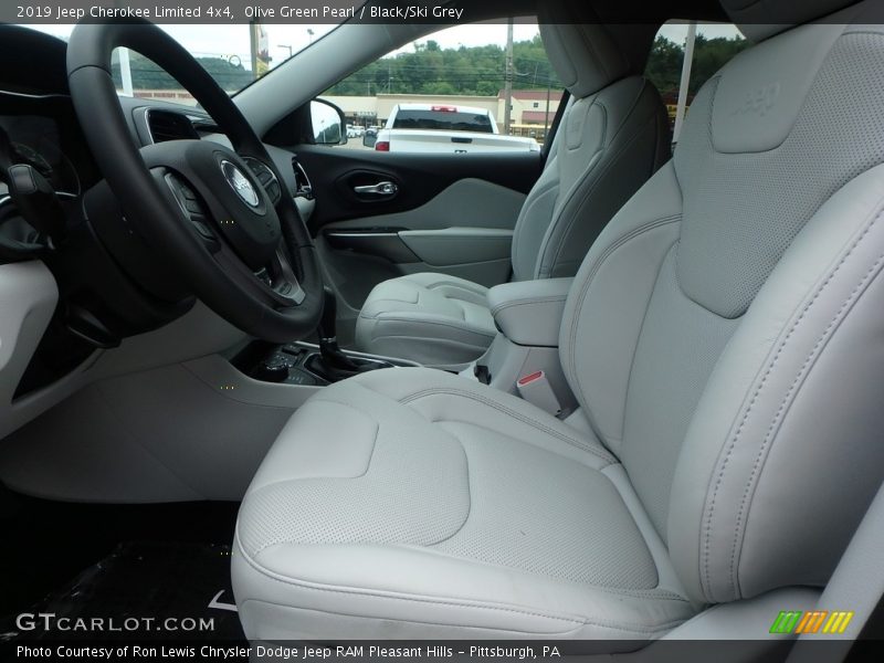 Olive Green Pearl / Black/Ski Grey 2019 Jeep Cherokee Limited 4x4