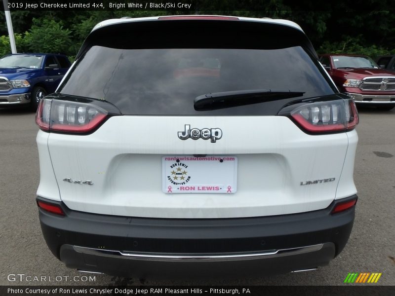 Bright White / Black/Ski Grey 2019 Jeep Cherokee Limited 4x4