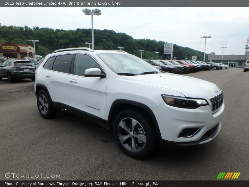 Bright White / Black/Ski Grey 2019 Jeep Cherokee Limited 4x4