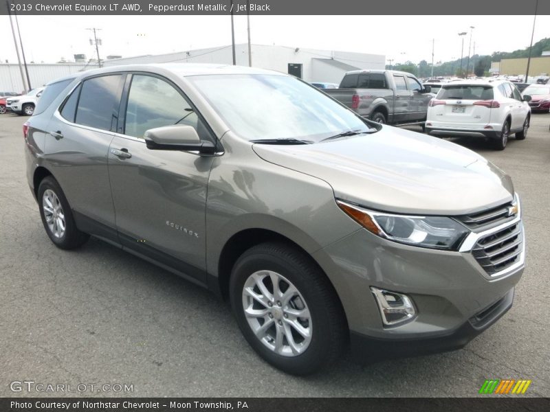 Pepperdust Metallic / Jet Black 2019 Chevrolet Equinox LT AWD