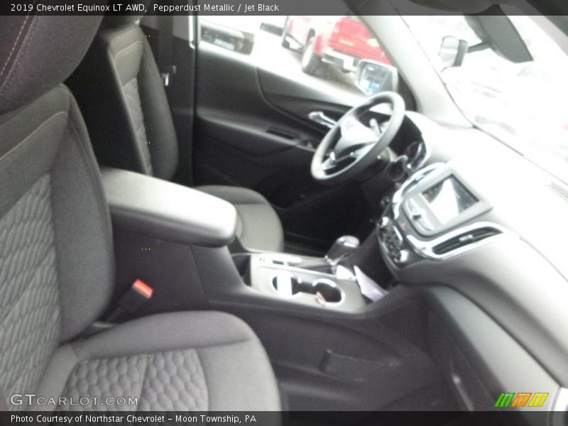 Pepperdust Metallic / Jet Black 2019 Chevrolet Equinox LT AWD