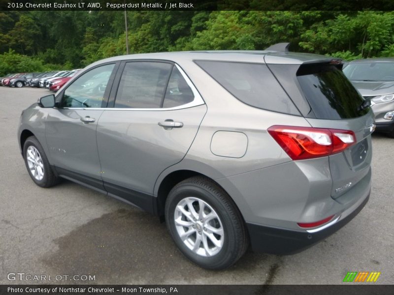 Pepperdust Metallic / Jet Black 2019 Chevrolet Equinox LT AWD