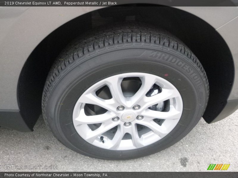 Pepperdust Metallic / Jet Black 2019 Chevrolet Equinox LT AWD