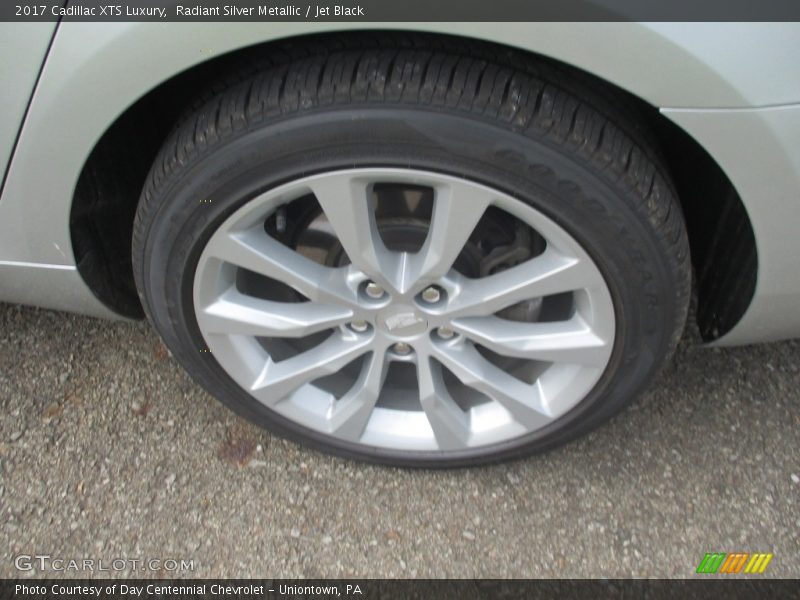 Radiant Silver Metallic / Jet Black 2017 Cadillac XTS Luxury