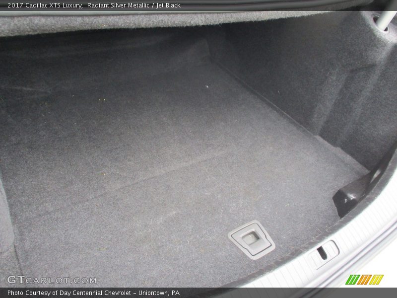 Radiant Silver Metallic / Jet Black 2017 Cadillac XTS Luxury