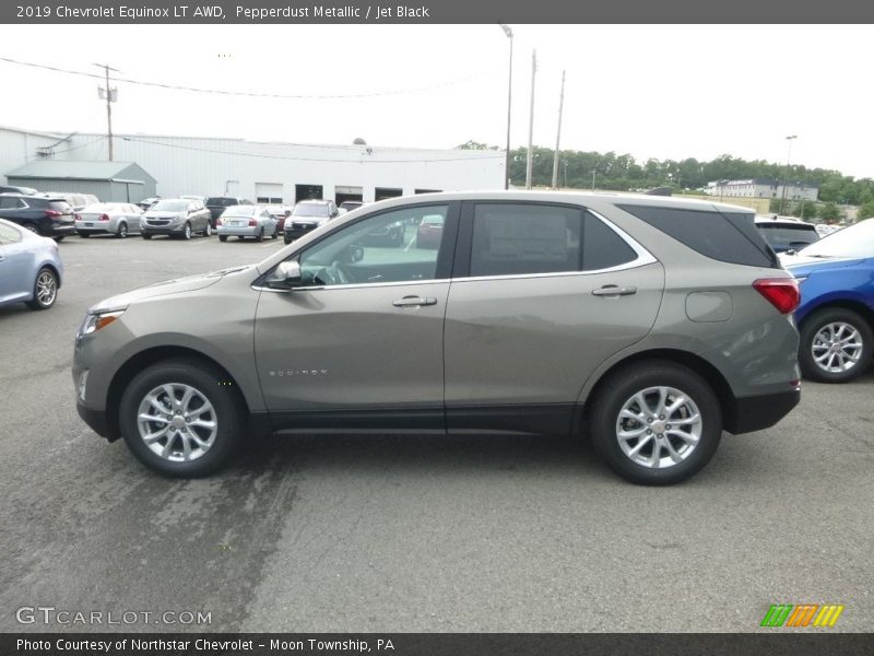 Pepperdust Metallic / Jet Black 2019 Chevrolet Equinox LT AWD