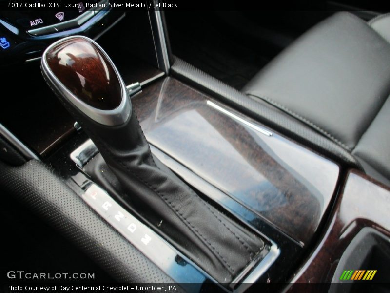 Radiant Silver Metallic / Jet Black 2017 Cadillac XTS Luxury