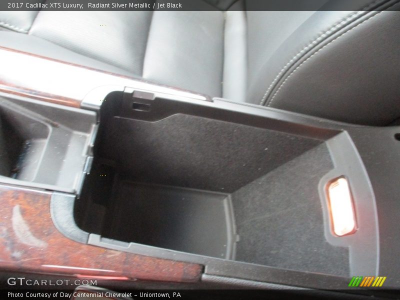 Radiant Silver Metallic / Jet Black 2017 Cadillac XTS Luxury