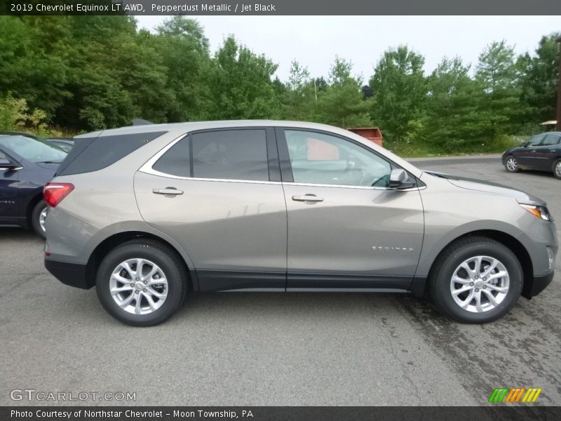 Pepperdust Metallic / Jet Black 2019 Chevrolet Equinox LT AWD