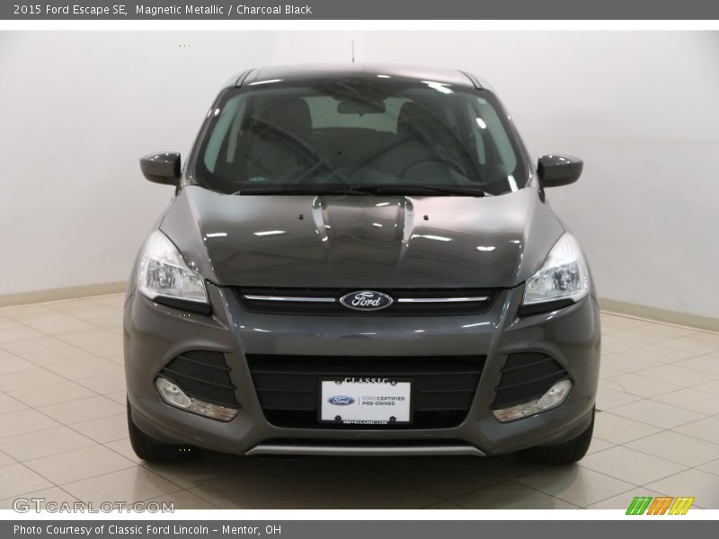 Magnetic Metallic / Charcoal Black 2015 Ford Escape SE