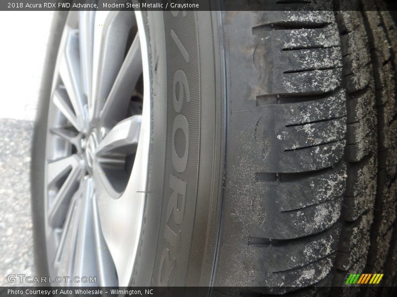 Modern Steel Metallic / Graystone 2018 Acura RDX FWD Advance